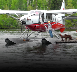 Esnagami fly in fishing lodge northern ontario - float plane